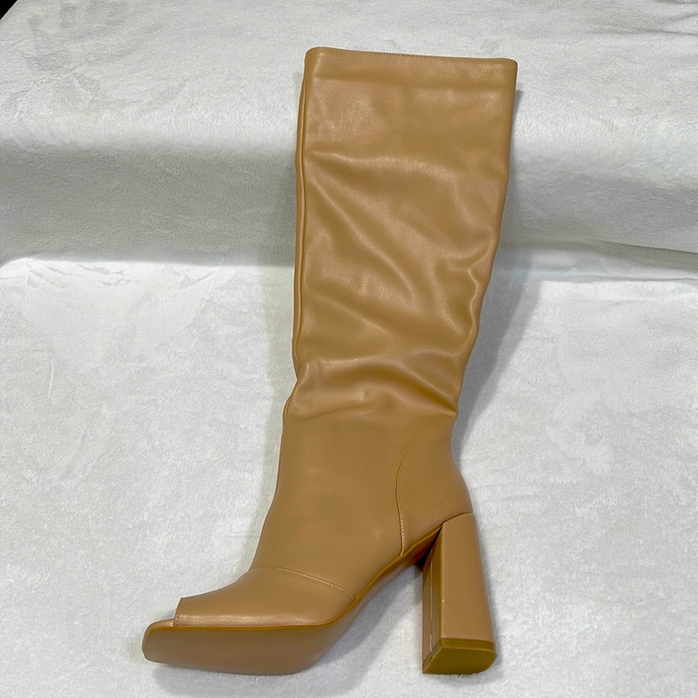 Peek toe tan new boots